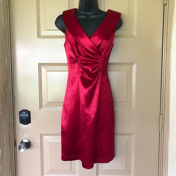 connected apparel Dresses & Skirts - Red Connected Apparel Formal Dress Size 6